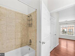 4862 Eisenhower Avenue 264, Alexandria VA 22304