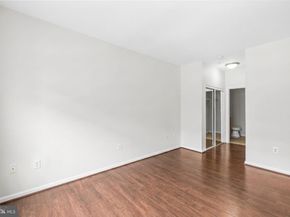 4862 Eisenhower Avenue 264, Alexandria VA 22304