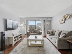 1800 Old Meadow Road 1204, Mclean VA 22102