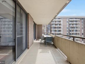 1800 Old Meadow Road 1204, Mclean VA 22102