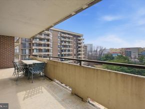 1800 Old Meadow Road 1204, Mclean VA 22102