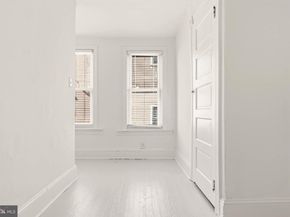 118 Jamestown Street, Philadelphia PA 19127