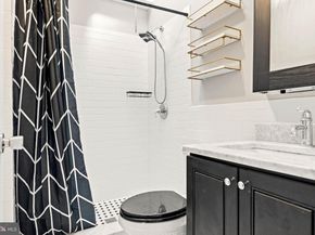 118 Jamestown Street, Philadelphia PA 19127