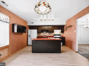 1009 Burnley Court, Bensalem PA 19020