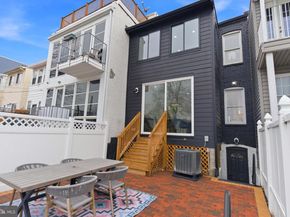 810 Madison Street NW, Washington DC 20011