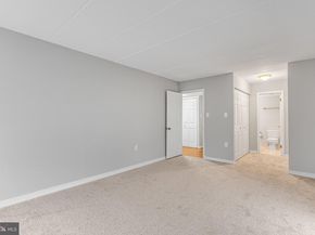 5101 Maris Avenue 301, Alexandria VA 22304