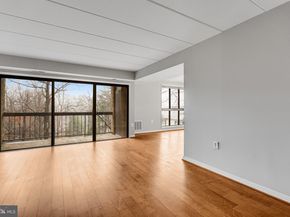 5101 Maris Avenue 301, Alexandria VA 22304