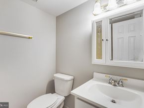 5101 Maris Avenue 301, Alexandria VA 22304