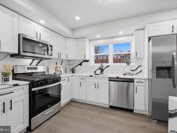 1519 Forrester Avenue, Sharon Hill PA 19079