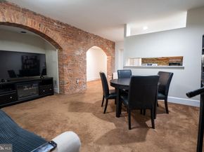258 S 3rd Street 1, Philadelphia PA 19106