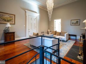 258 S 3rd Street 1, Philadelphia PA 19106