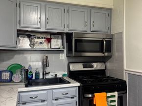 3212 Tyson Avenue, Philadelphia PA 19149