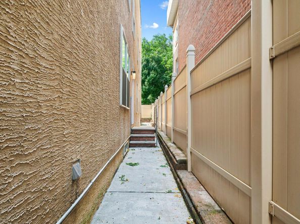 1908 Poplar Street A, Philadelphia PA 19130