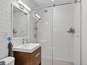 2632 S Grant Street, Arlington VA 22202