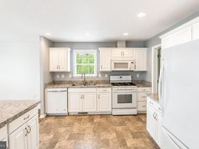 423 Honeysuckle Lane, Blue Bell PA 19422