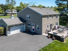 564 Derwin Drive, Blue Bell PA 19422