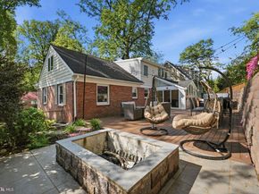 2351 N Vermont Street N, Arlington VA 22207
