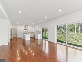 2627 County Line Rd, Chalfont PA 18914