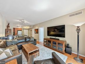 1021 N Garfield Street 139, Arlington VA 22201