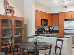 1021 N Garfield Street 139, Arlington VA 22201