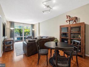 1021 N Garfield Street 139, Arlington VA 22201