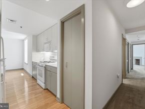 6614 Germantown Avenue 2C, Philadelphia PA 19119