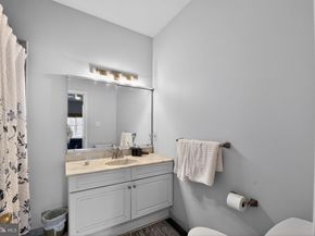 290 Byberry Road 8, Philadelphia PA 19116