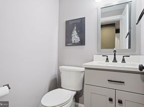 83 Wrenwood Way, Newtown PA 18940