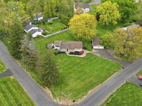 83 Wrenwood Way, Newtown PA 18940