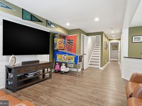 83 Wrenwood Way, Newtown PA 18940