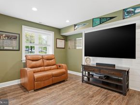 83 Wrenwood Way, Newtown PA 18940