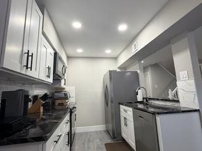 9001 Ridge Avenue 23, Philadelphia PA 19128