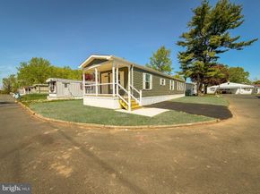 3201 Claysburg Drive, Morrisville PA 19067