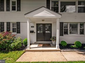 1109 Hillcrest Drive SW, Vienna VA 22180