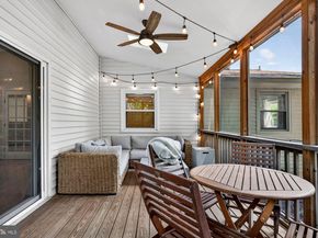 1109 Hillcrest Drive SW, Vienna VA 22180