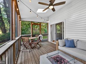 1109 Hillcrest Drive SW, Vienna VA 22180