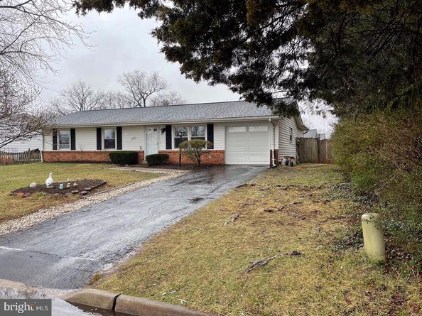 1100 N Sterling Boulevard, Sterling VA 20164