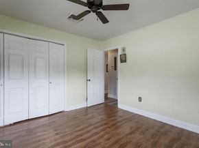 80 Thornridge Drive, Levittown PA 19054
