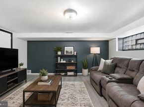 6470 Matthews Street, Philadelphia PA 19119