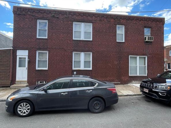2983 E Thompson Street, Philadelphia PA 19134