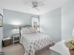 5090 Donovan Drive 102, Alexandria VA 22304