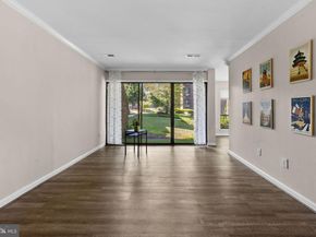 11240 Chestnut Grove Square 157, Reston VA 20190