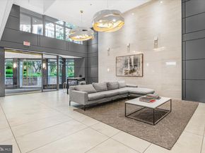 7111 Woodmont Avenue 308, Bethesda MD 20815