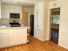 6449 Johns Road, Falls Church VA 22043