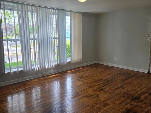 2037 Napfle Avenue, Philadelphia PA 19152