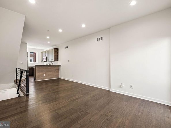 2045 Watkins Street, Philadelphia PA 19145