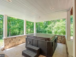 1210 Cameo Court, Herndon VA 20170