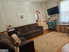 2266 Jenkintown Road, Glenside PA 19038