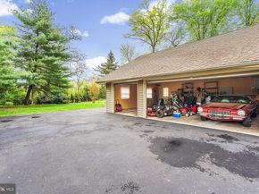 612 Double Woods Road, Langhorne PA 19047