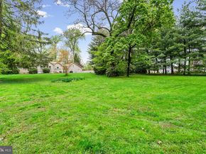 612 Double Woods Road, Langhorne PA 19047